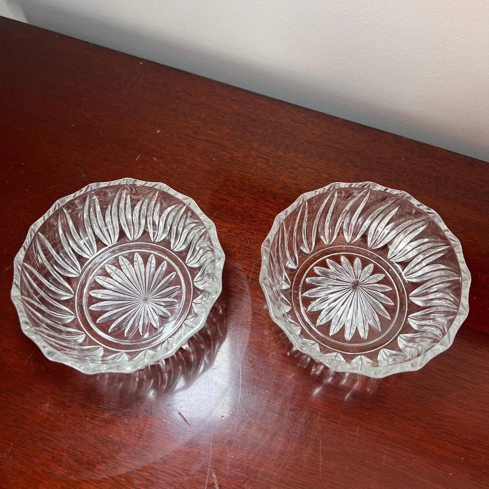 Vintage Clear Glass Berry Bowls Set of 2 Pressed Glass Dessert Bowls Starburst